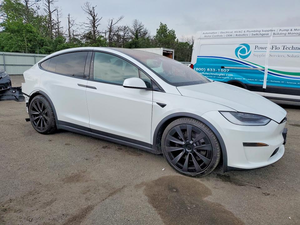 59250726 :رقم المزاد ، 7SAXCDE56PF381529 vin ، 2023 Tesla Model X مزاد بيع