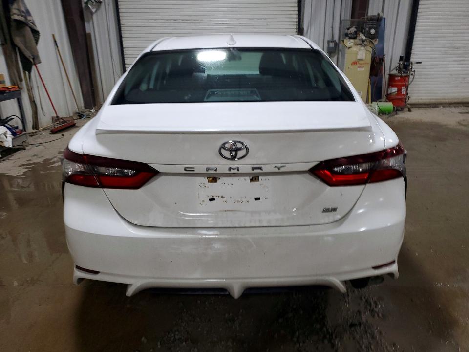 2021 Toyota Camry მანქანა იყიდება აუქციონზე, vin: 4T1G11AK1MU589961, აუქციონის ნომერი: 62579966