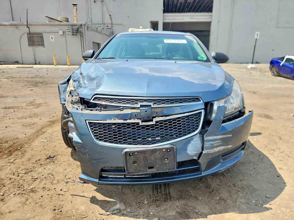 63157706 :رقم المزاد ، 1G1PC5SH5C7288950 vin ، 2012 Chevrolet Cruze مزاد بيع