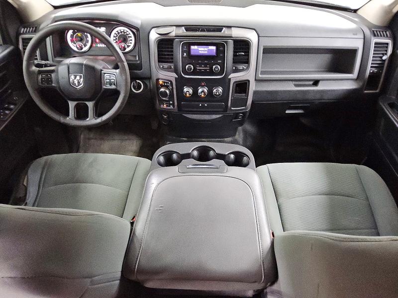 59533666 :رقم المزاد ، 1C6RR7FG1JS303392 vin ، 2018 Ram 1500 مزاد بيع