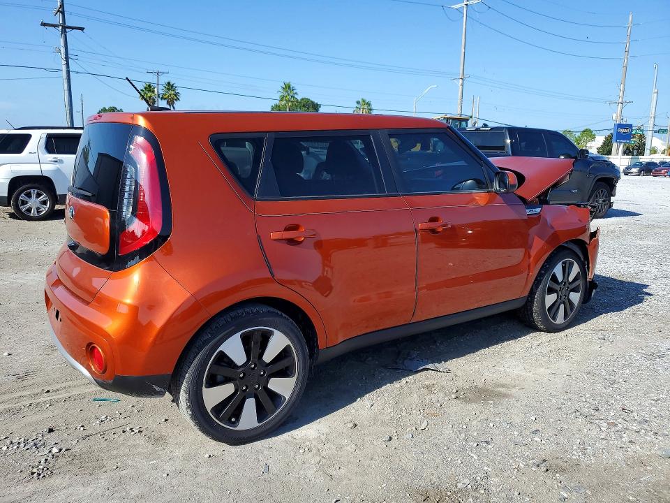 Продаж на аукціоні авто 2018 Kia Soul, vin: KNDJP3A57J7584031, номер лоту: 62342716