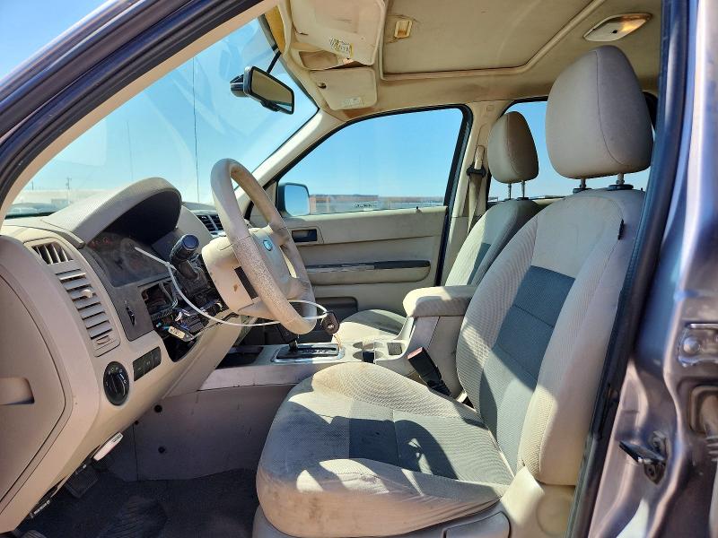 61902776 :رقم المزاد ، 1FMCU03188KC39815 vin ، 2008 Ford Escape مزاد بيع