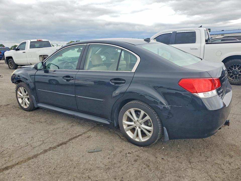 63151446 :رقم المزاد ، 4S3BMBK67D3048688 vin ، 2013 Subaru Legacy مزاد بيع