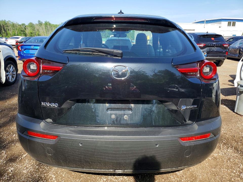 Продажа на аукционе авто 2022 Mazda Mx-30, vin: JM1DRADB3N0100934, номер лота: 59628936