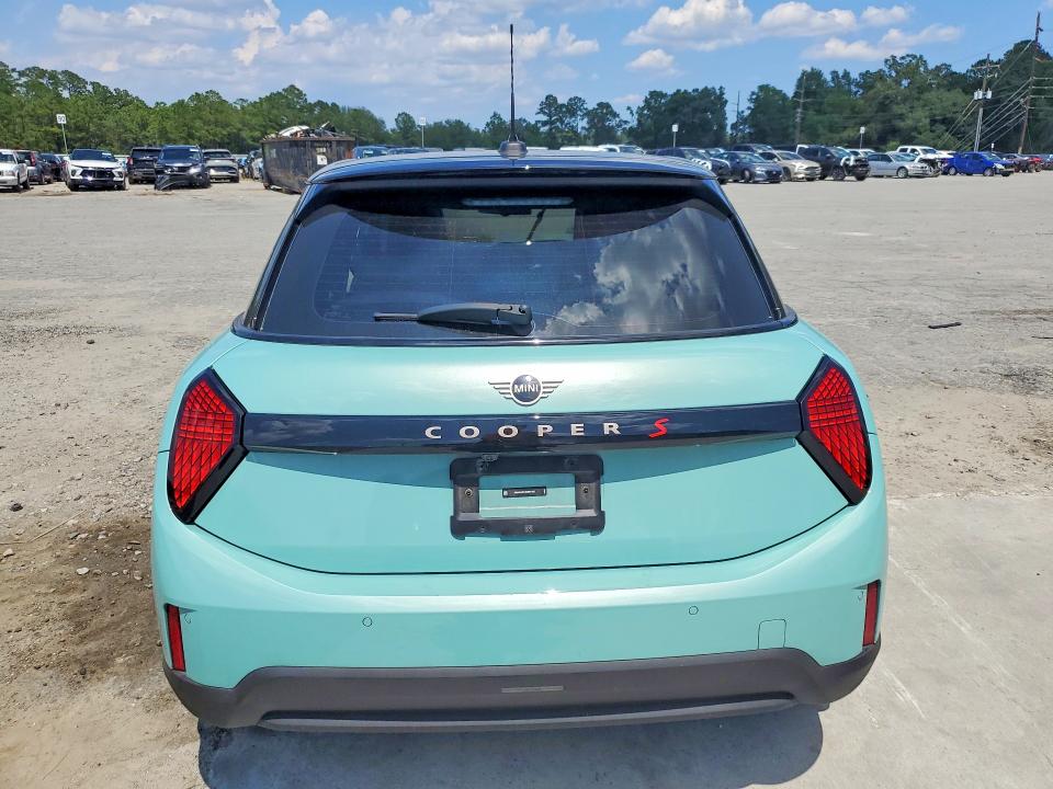 Продажа на аукционе авто 2025 Mini Cooper, vin: WMW53GD04S2W47800, номер лота: 60257306