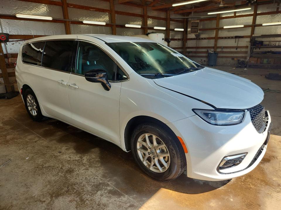 61431406 :رقم المزاد ، 2C4RC1BG3SR532009 vin ، 2025 Chrysler Pacifica مزاد بيع