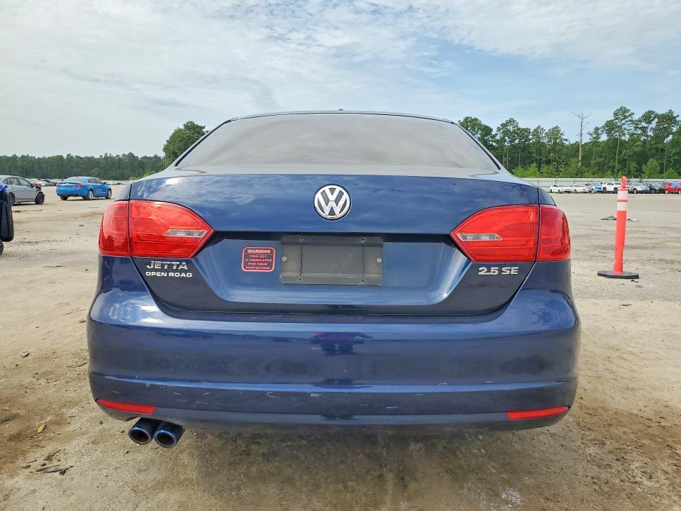 Продажа на аукционе авто 2013 Volkswagen Jetta, vin: 3VWDP7AJ6DM403641, номер лота: 62641226