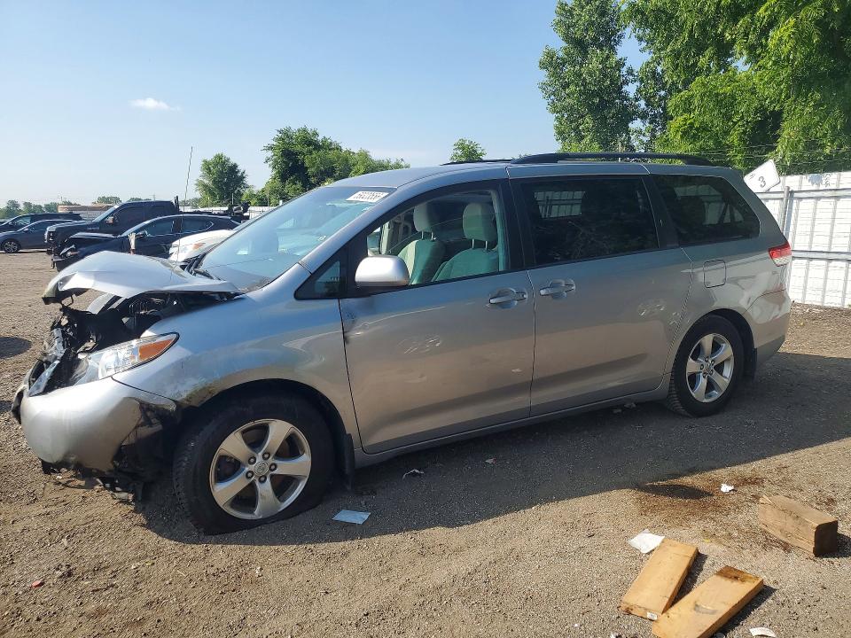Aukcja sprzedaży 2013 Toyota Sienna, vin: 5TDKK3DC3DS376297, numer aukcji: 59323556