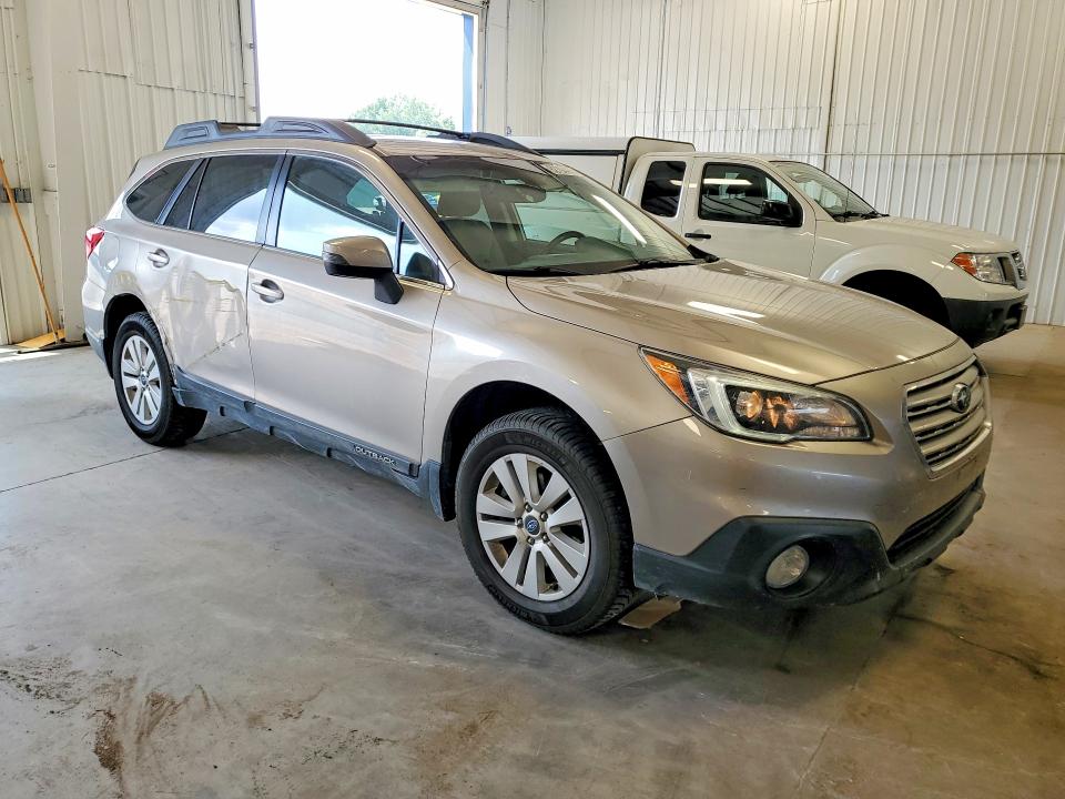 Продажа на аукционе авто 2015 Subaru Outback, vin: 4S4BSBHC1F3308231, номер лота: 62794456