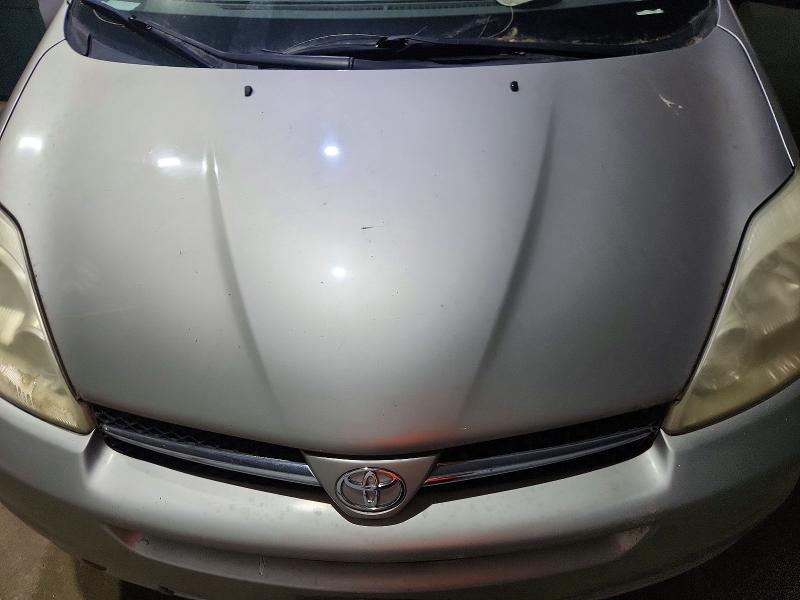 Продажа на аукционе авто 2005 Toyota Sienna, vin: 5TDBA22C05S031391, номер лота: 61899076