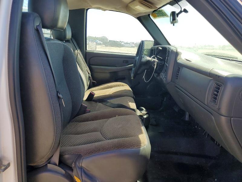62392866 :رقم المزاد ، 1GTEC14V15Z900403 vin ، 2005 Gmc New Sierra مزاد بيع