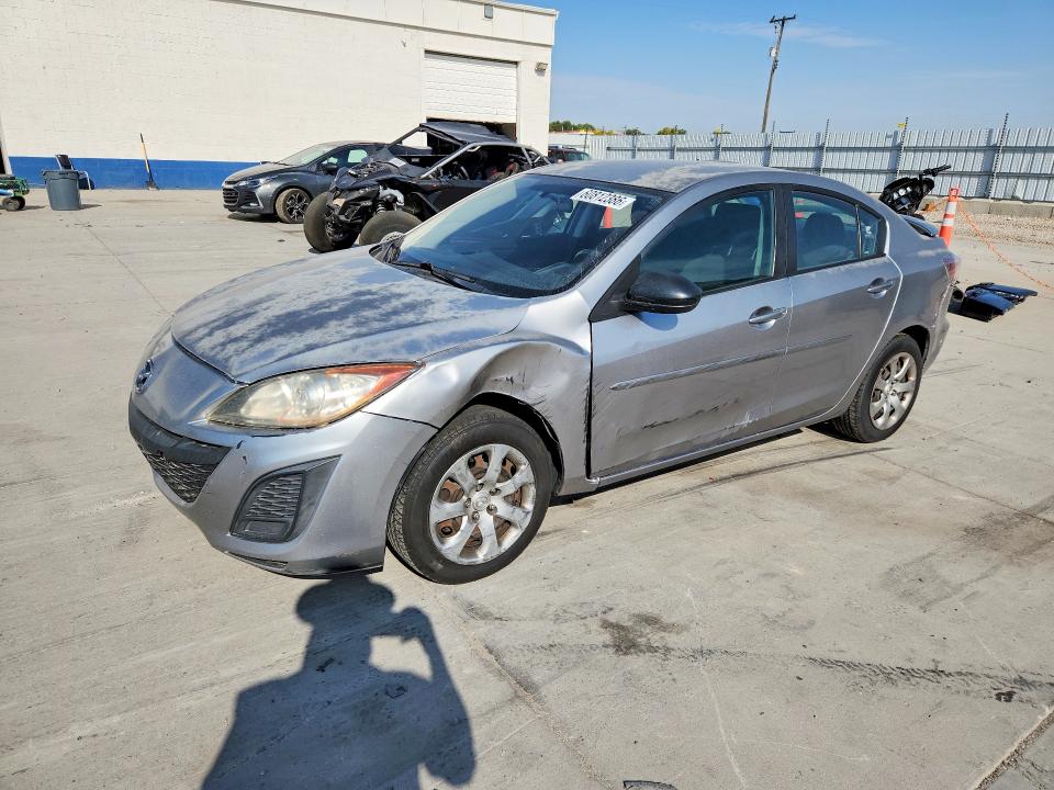 60812386 :رقم المزاد ، JM1BL1UF6B1470681 vin ، 2011 Mazda 3 مزاد بيع