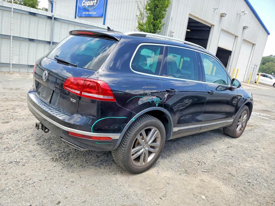 2015 Volkswagen Touareg მანქანა იყიდება აუქციონზე, vin: WVGEP9BP8FD006853, აუქციონის ნომერი: 61362706