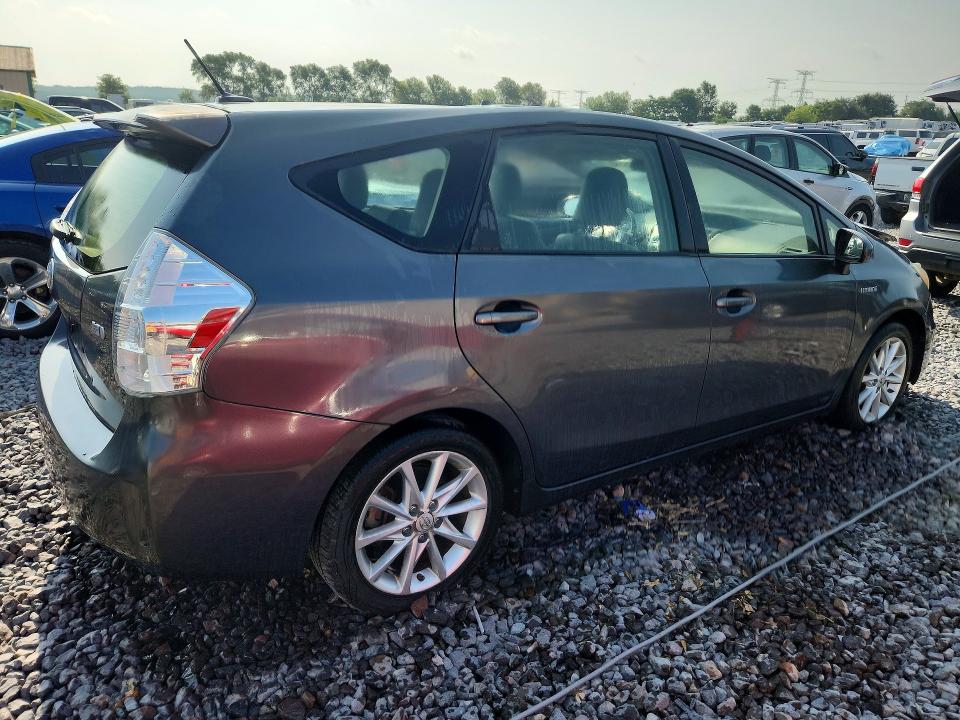 Продажа на аукционе авто 2013 Toyota Prius V, vin: JTDZN3EU2D3285634, номер лота: 62239566