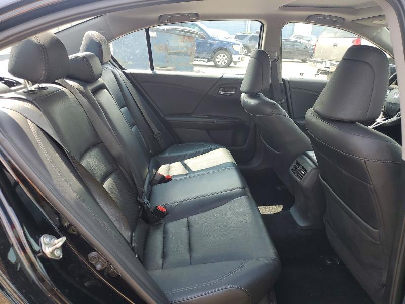 Продажа на аукционе авто 2017 Honda Accord, vin: 1HGCR2F98HA135108, номер лота: 61811806