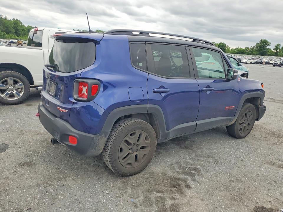 Продажа на аукционе авто 2018 Jeep Renegade, vin: ZACCJBCB4JPH13739, номер лота: 60211066