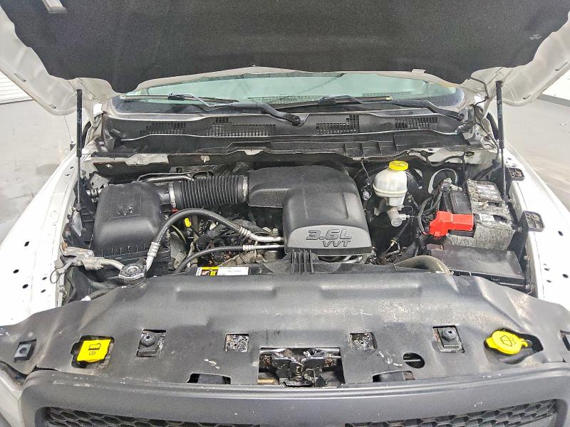 61179466 :رقم المزاد ، 1C6RR7FG1KS678927 vin ، 2019 Ram 1500 Classic مزاد بيع