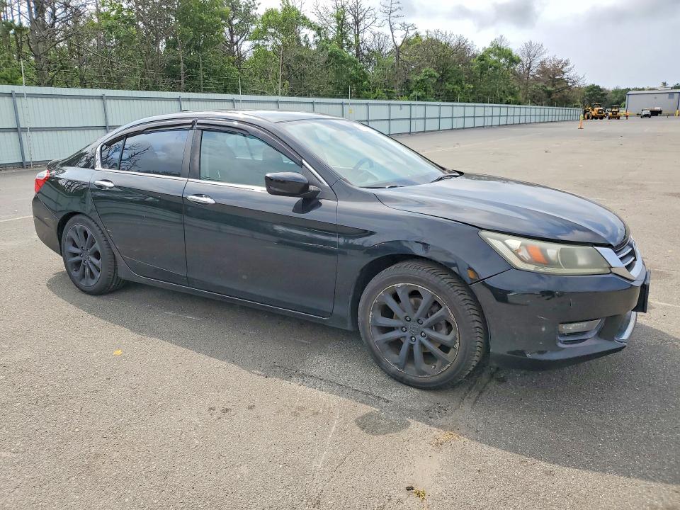 2015 Honda Accord მანქანა იყიდება აუქციონზე, vin: 1HGCR2F5XFA079585, აუქციონის ნომერი: 61927276