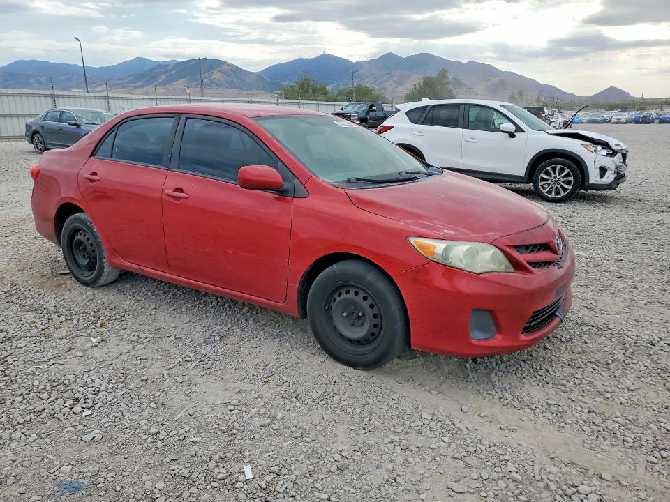 60525966 :رقم المزاد ، 2T1BU4EE0BC584451 vin ، 2011 Toyota Corolla مزاد بيع
