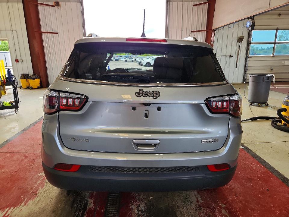 59875716 :رقم المزاد ، 3C4NJDBB5MT557178 vin ، 2021 Jeep Compass مزاد بيع
