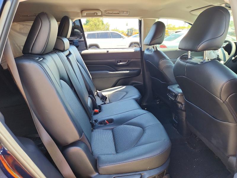 60280486 :رقم المزاد ، 5TDAAAA53SS028540 vin ، 2025 Toyota Grand Highlander مزاد بيع