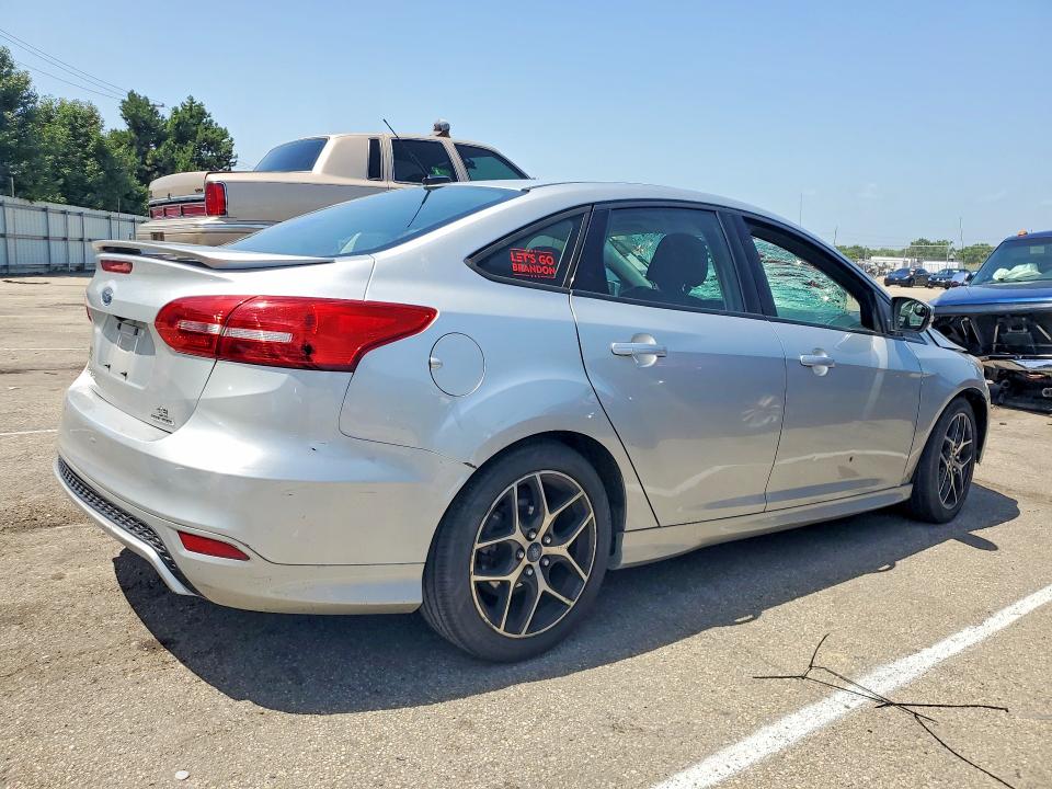 Продаж на аукціоні авто 2015 Ford Focus, vin: 1FADP3F25FL373961, номер лоту: 59181616