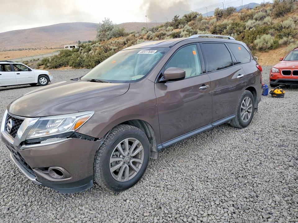 2015 Nissan Pathfinder მანქანა იყიდება აუქციონზე, vin: 5N1AR2MN2FC721824, აუქციონის ნომერი: 60417686