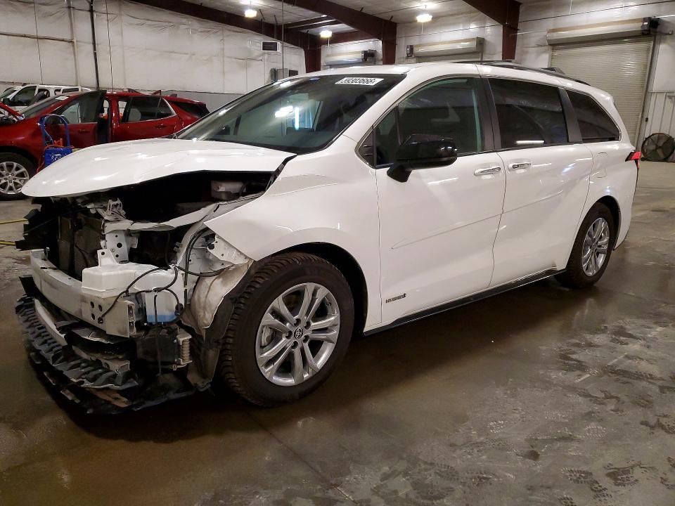Продажа на аукционе авто 2021 Toyota Sienna, vin: 5TDDSKFC5MS033622, номер лота: 59303666