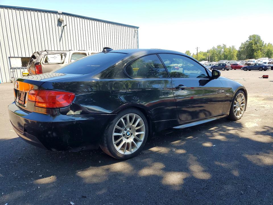 60965066 :رقم المزاد ، WBAKE5C51CJ106127 vin ، 2012 Bmw 328 مزاد بيع