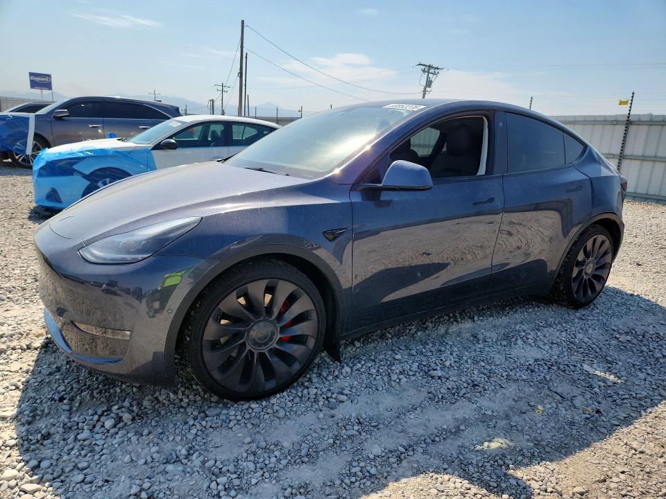 60862276 :رقم المزاد ، 5YJYGDEF7MF258834 vin ، 2021 Tesla Model Y مزاد بيع