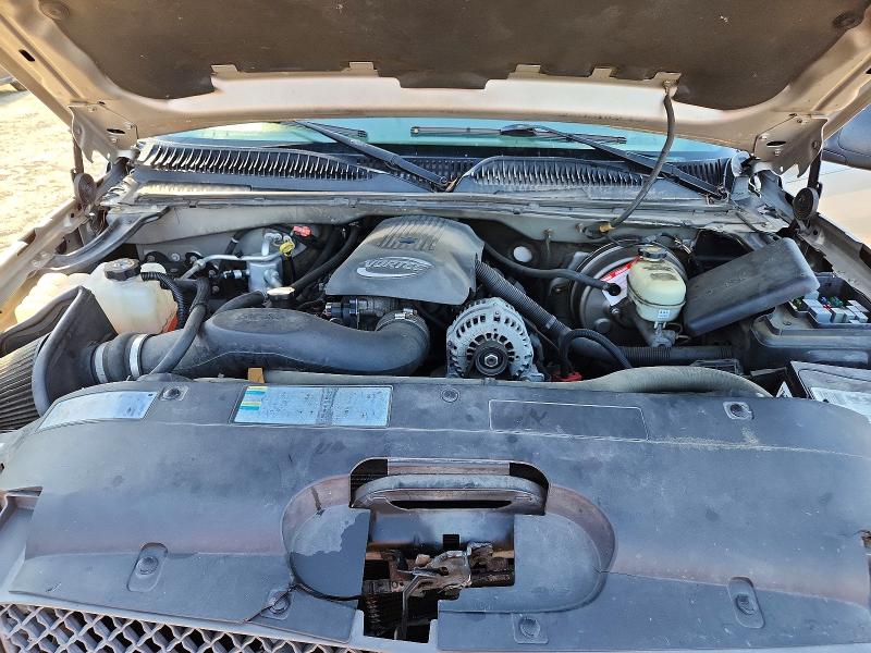 2005 Chevrolet Silverado მანქანა იყიდება აუქციონზე, vin: 2GCEC13T751368681, აუქციონის ნომერი: 60811886