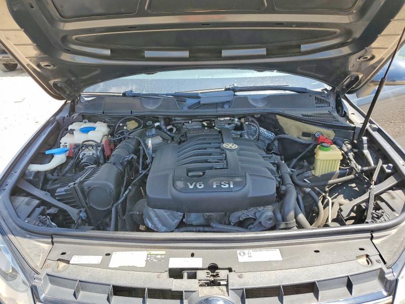 Продажа на аукционе авто 2014 Volkswagen Touareg, vin: WVGEF9BP2ED003917, номер лота: 60979596
