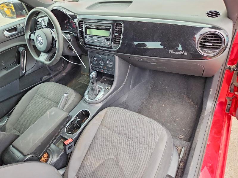 63470856 :رقم المزاد ، 3VWF17AT9EM656496 vin ، 2014 Volkswagen Beetle مزاد بيع
