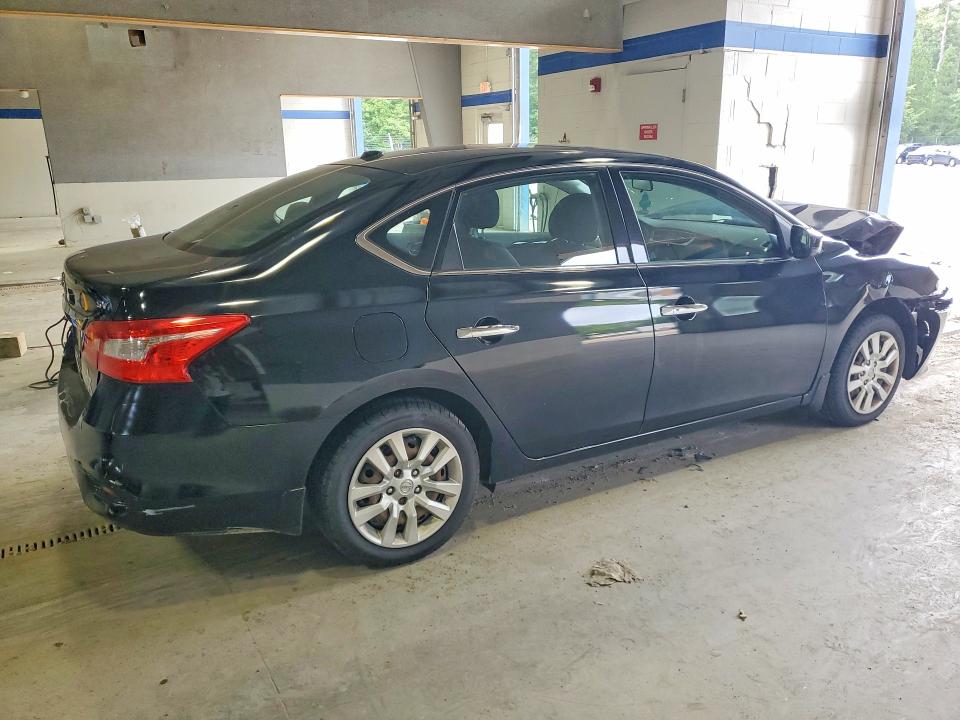 Продаж на аукціоні авто 2017 Nissan Sentra, vin: 3N1AB7AP4HL698696, номер лоту: 61715876