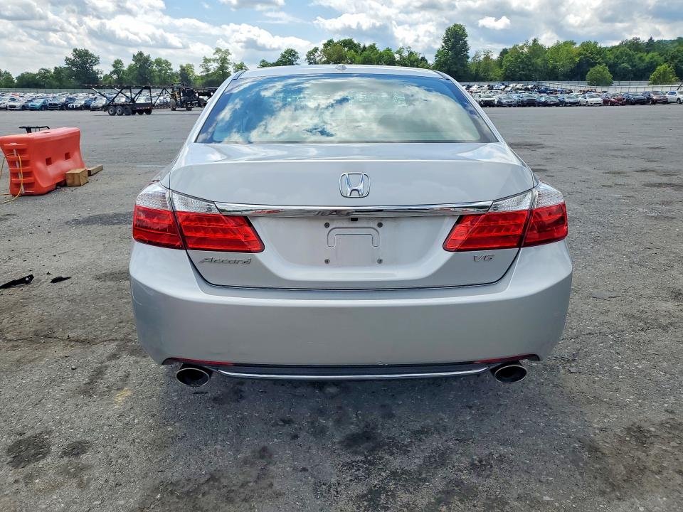 Продажа на аукционе авто 2015 Honda Accord, vin: 1HGCR3F83FA028333, номер лота: 60462176