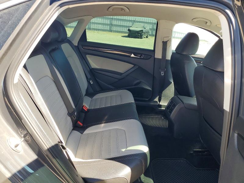 2015 Volkswagen Passat მანქანა იყიდება აუქციონზე, vin: 1VWBT7A39FC048084, აუქციონის ნომერი: 60803766