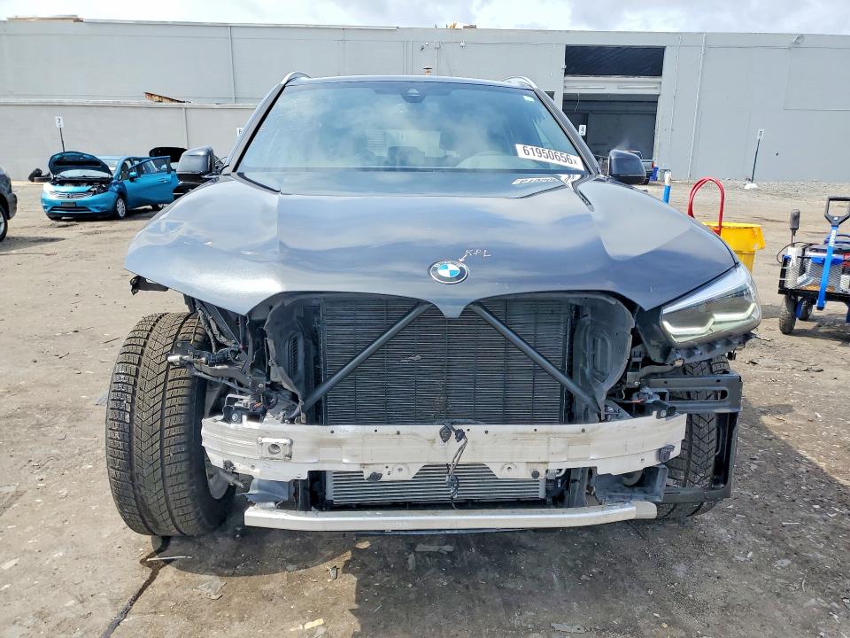 61950656 :رقم المزاد ، 5UXCR6C07N9K87243 vin ، 2022 Bmw X5 مزاد بيع