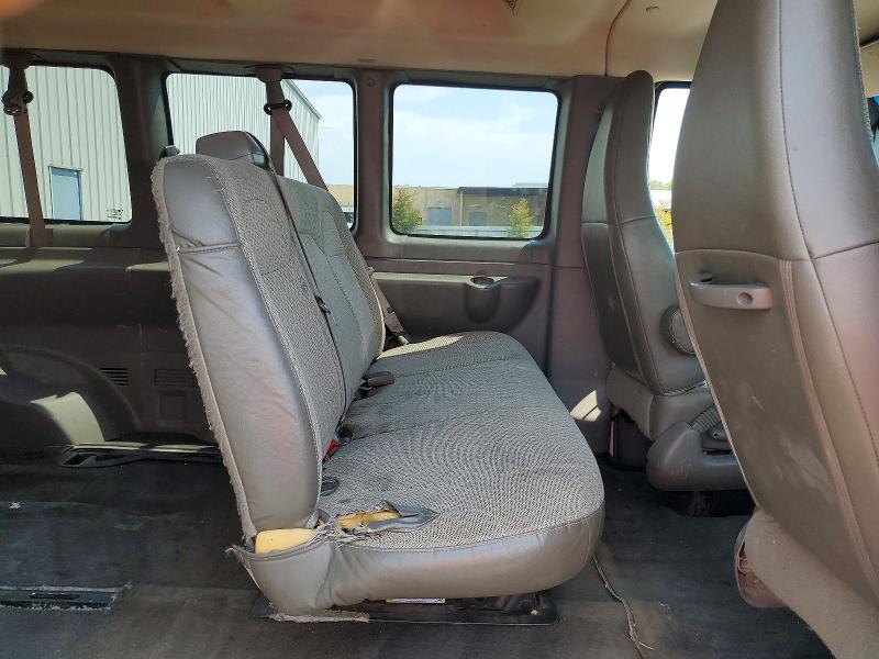 63256686 :رقم المزاد ، 1GAZGMFG1J1290560 vin ، 2018 Chevrolet Express G3500 مزاد بيع