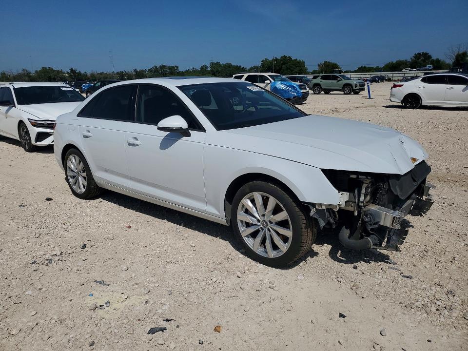 Aukcja sprzedaży 2017 Audi A4, vin: WAUANAF46HN055604, numer aukcji: 61846686
