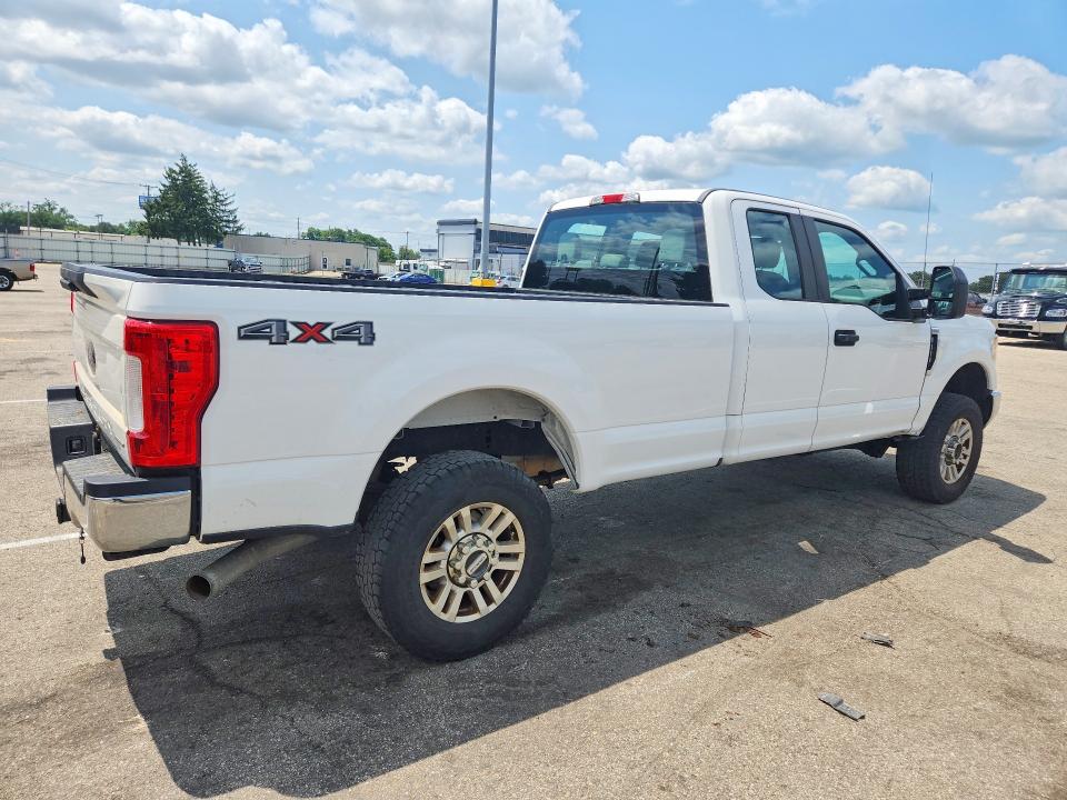 2017 Ford F250 მანქანა იყიდება აუქციონზე, vin: 1FT7X2B64HEC89325, აუქციონის ნომერი: 63333286