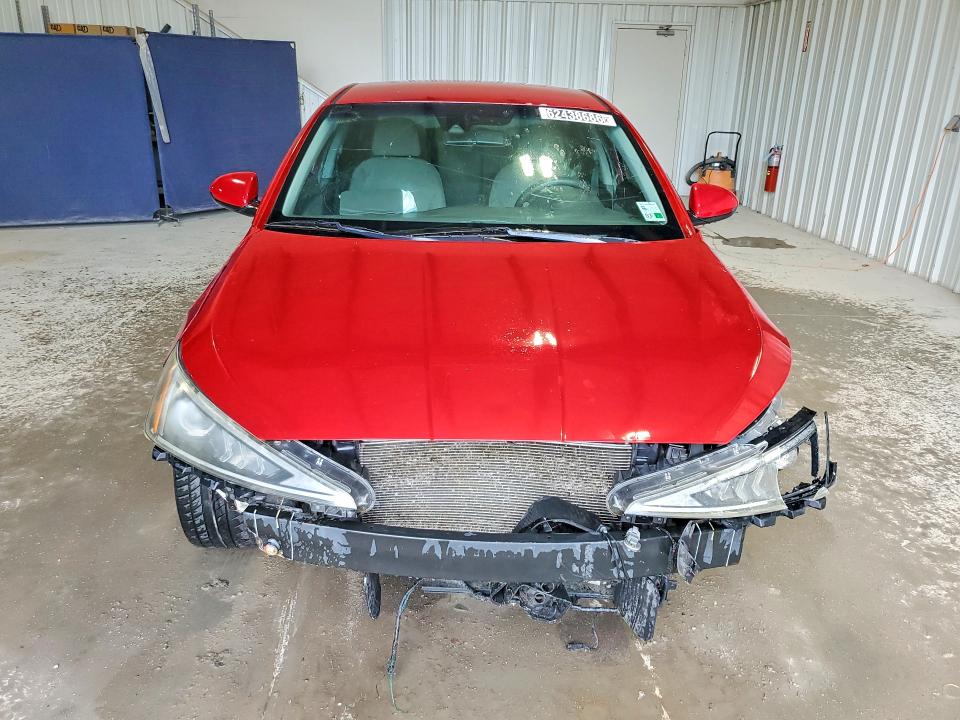 62438686 :رقم المزاد ، KMHD84LFXKU767993 vin ، 2019 Hyundai Elantra مزاد بيع