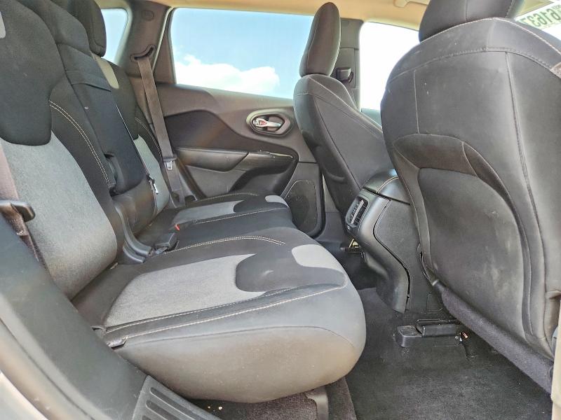 Продаж на аукціоні авто 2014 Jeep Cherokee, vin: 1C4PJMCB6EW318371, номер лоту: 61637576