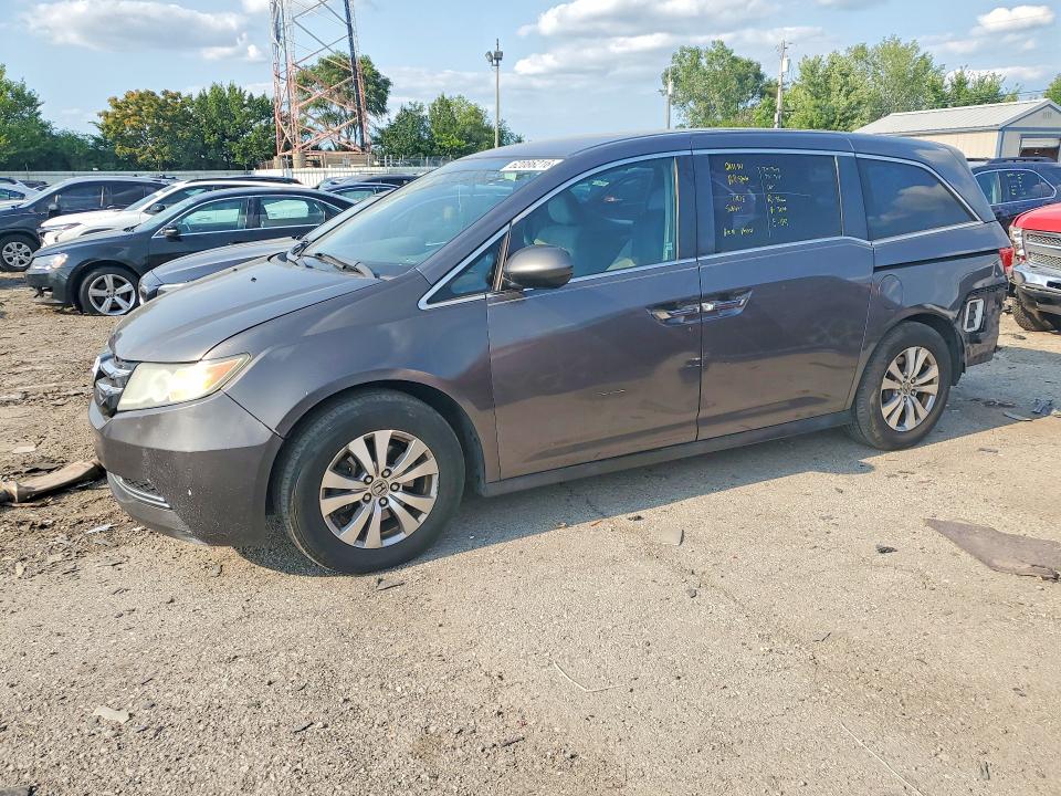 62086216 :رقم المزاد ، 5FNRL5H4XFB086432 vin ، 2015 Honda Odyssey مزاد بيع