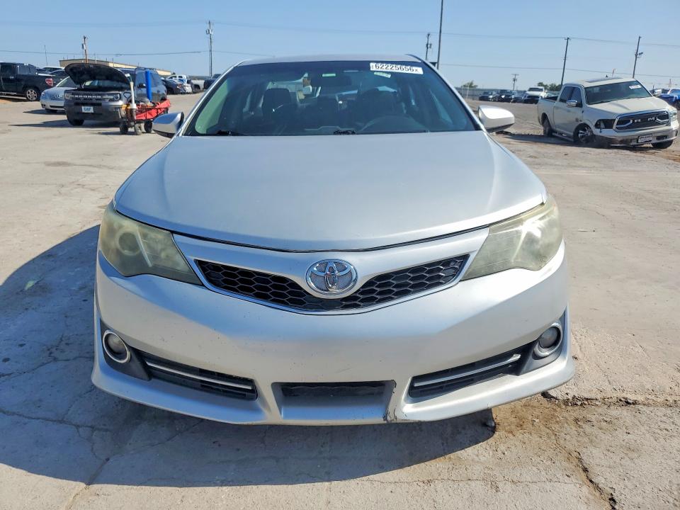 62225656 :رقم المزاد ، 4T1BF1FK9CU090585 vin ، 2012 Toyota Camry مزاد بيع