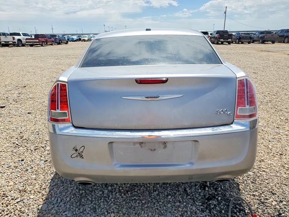 63301486 :رقم المزاد ، 2C3CCAET2DH650435 vin ، 2013 Chrysler 300c مزاد بيع
