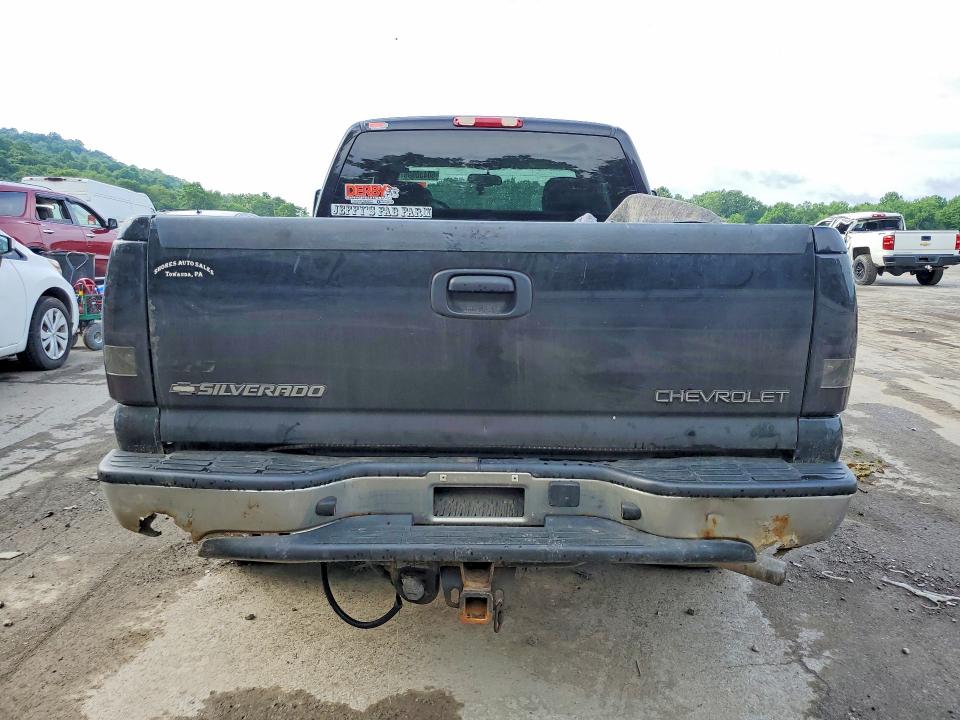 60436596 :رقم المزاد ، 2GCEK19T841209838 vin ، 2004 Chevrolet Silverado مزاد بيع