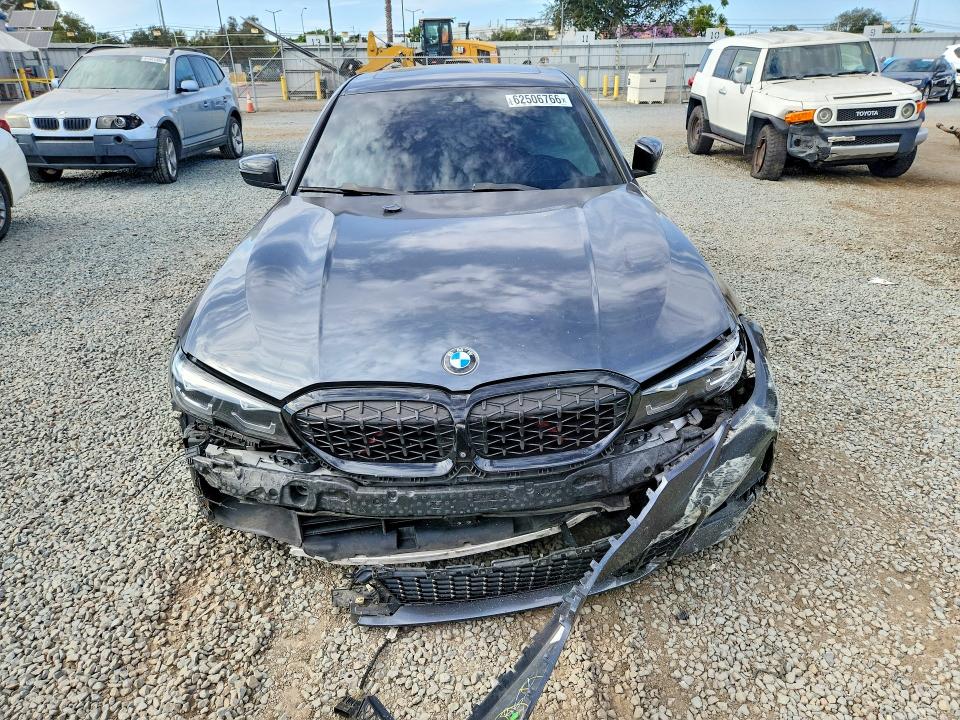 62506766 :رقم المزاد ، 3MW5U7J09N8C60781 vin ، 2022 Bmw M340i مزاد بيع