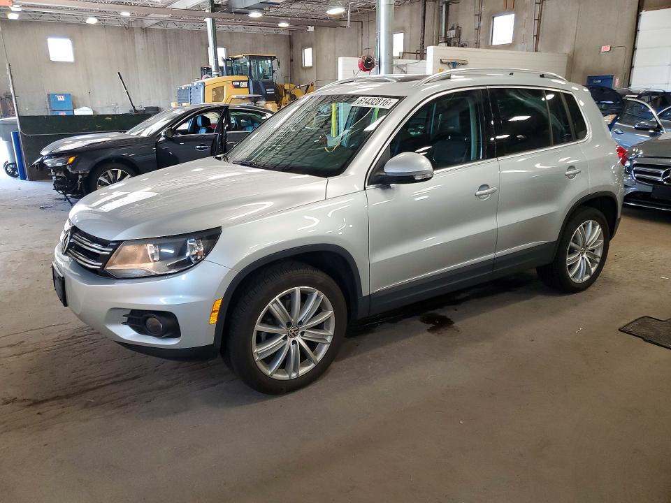 Продажа на аукционе авто 2014 Volkswagen Tiguan, vin: WVGBV3AX3EW581789, номер лота: 61432816