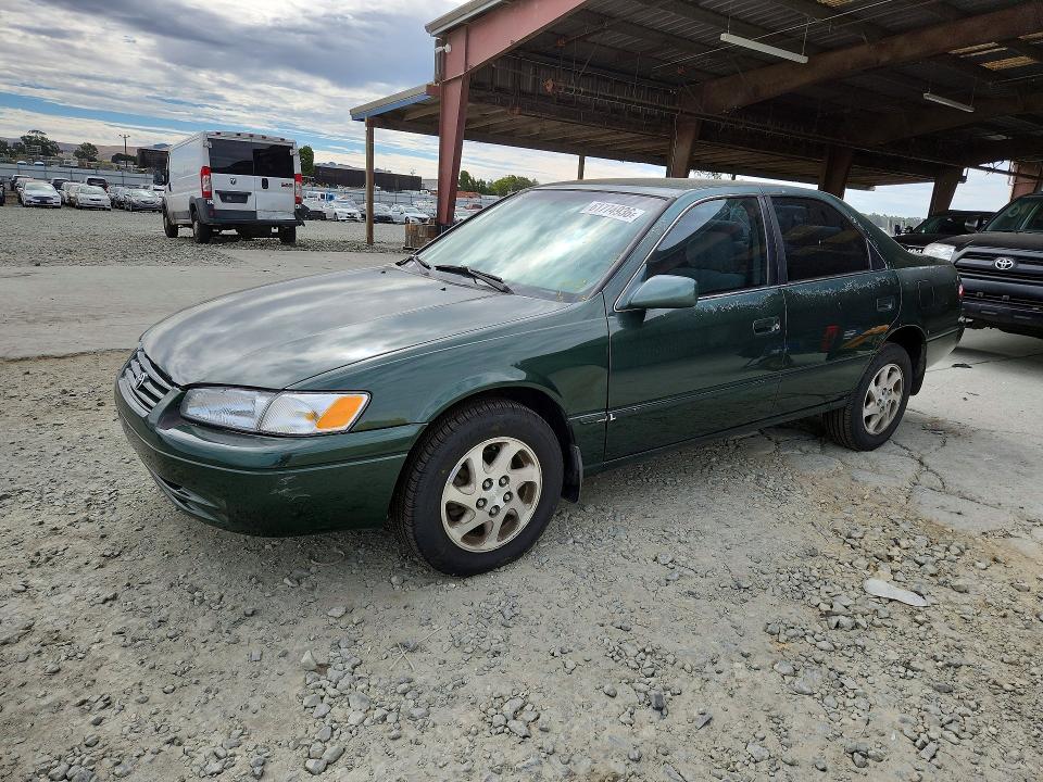 1999 Toyota Camry მანქანა იყიდება აუქციონზე, vin: JT2BF22K1X0181601, აუქციონის ნომერი: 61774936
