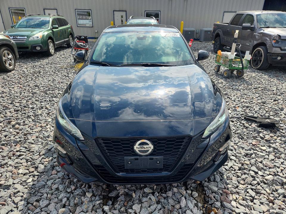 60072936 :رقم المزاد ، 1N4BL4CW6NN345508 vin ، 2022 Nissan Altima مزاد بيع